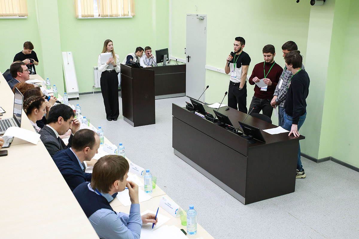 ehlektroehnergetiki-i-neftegazoviki-skfu-srazilis-za-vyhod-v-polufinal-case-in-ncfu-ru-04