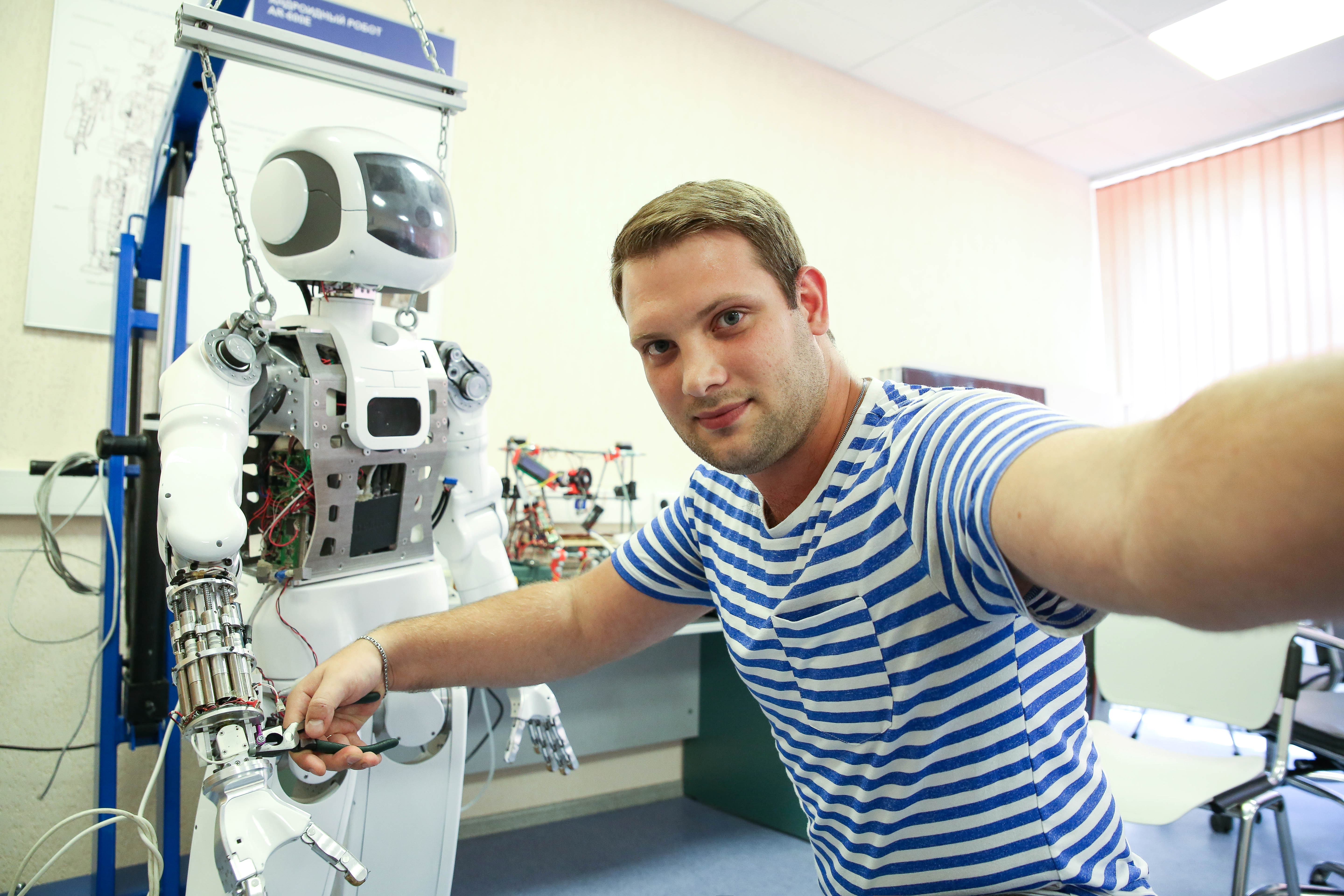 issledovateli-skfu-sozdayut-robota-dlya-raboty-v-teplicah