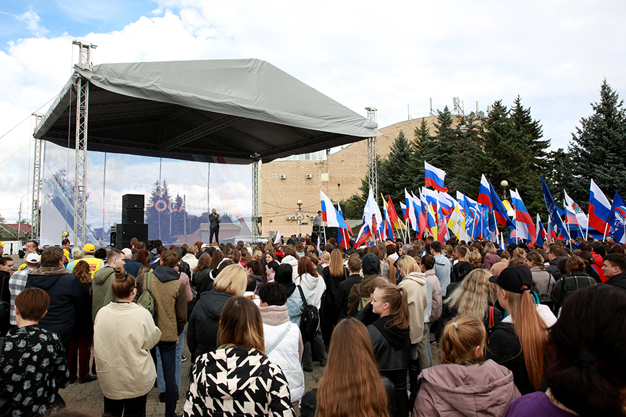 митинг своих не бросаем -ncfu.ru-01