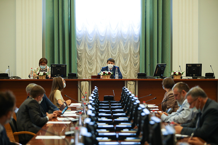 na-uchyonom-sovete-podveli-itogi-priyomnoj-kampanii-ncfu.ru-01