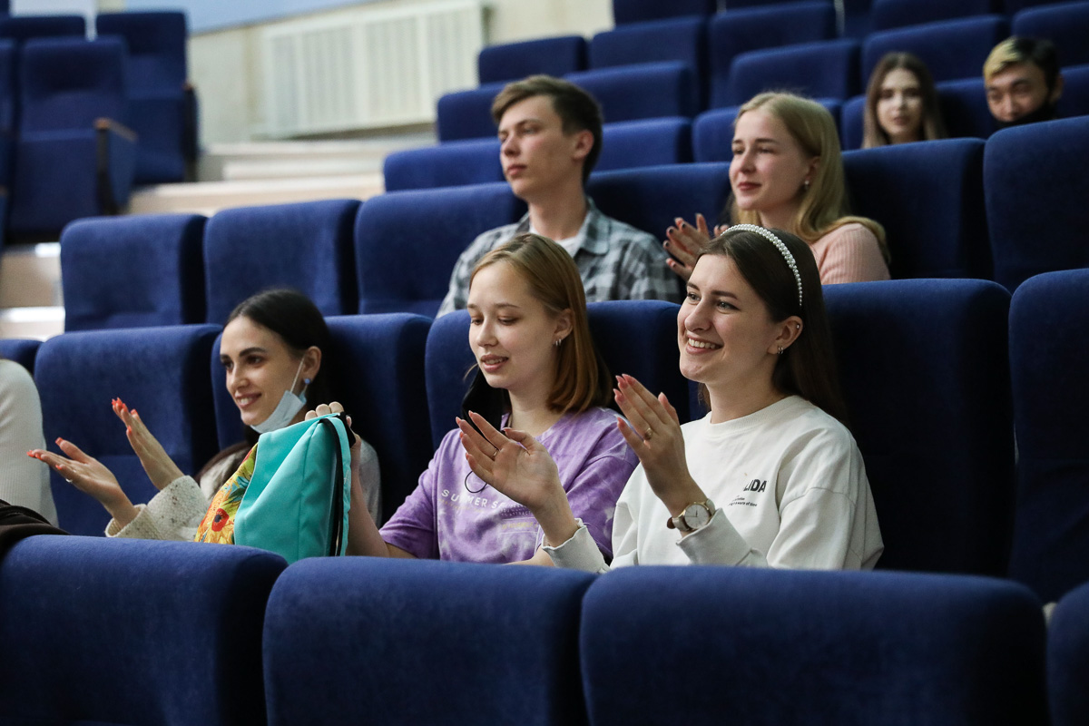 nagrazhdeny-laureaty-studencheskoj-vesny-skfu-ncfu-ru-01