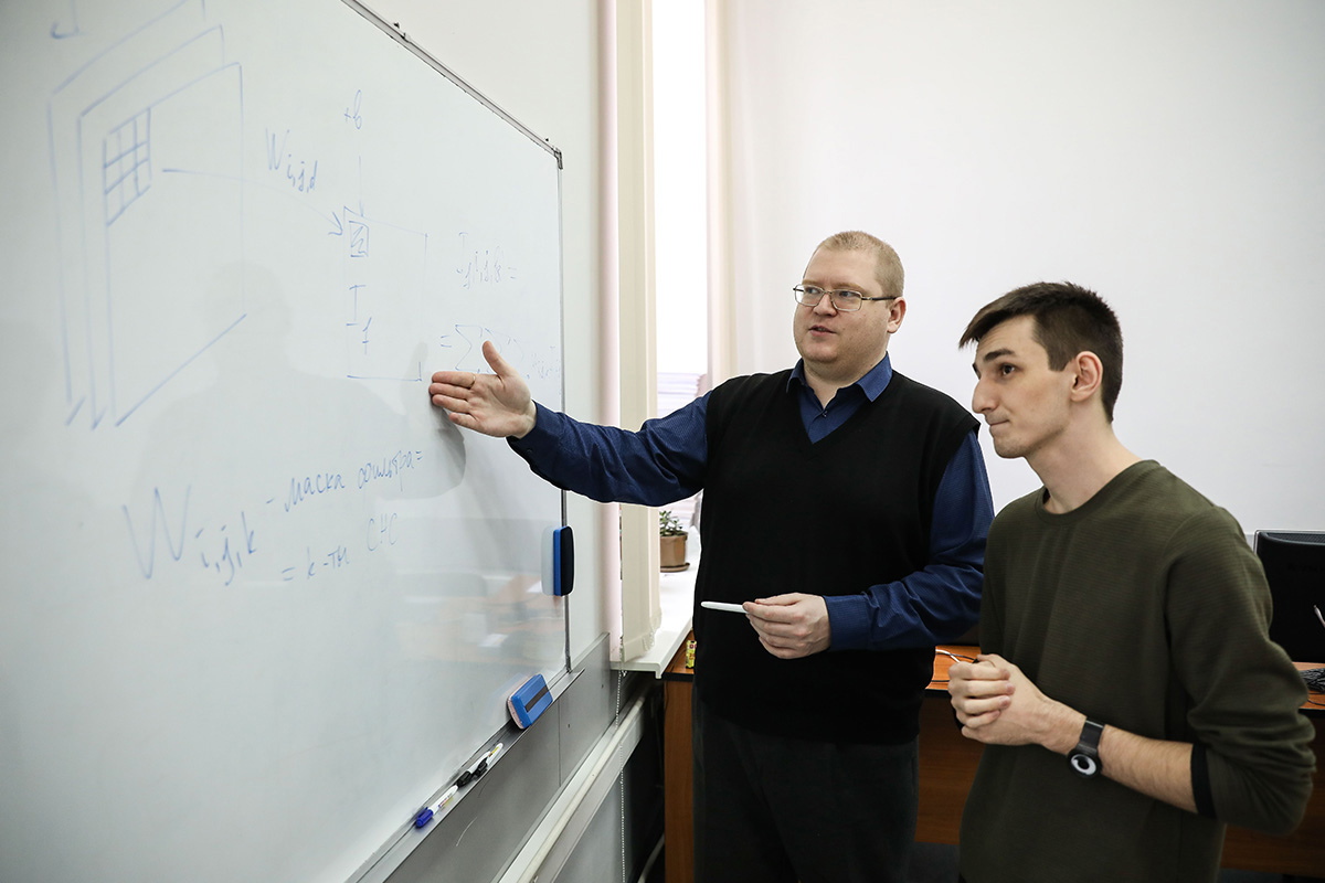 nejronnye-seti-pomogut-raspoznat-rak-kozhi-po-foto-ncfu.ru-02