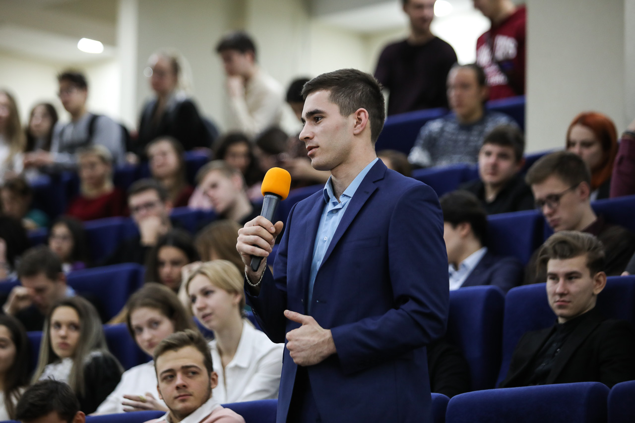 В канун Дня российского студенчества в СКФУ прошла открытая лекция губернатора Ставропольского края Владимира Владимирова В канун Дня российского студенчества в СКФУ прошла открытая лекция губернатора Ставропольского края Владимира Владимирова