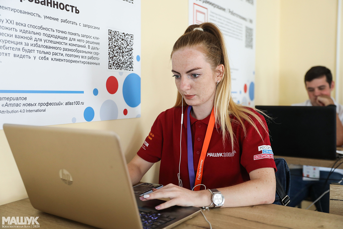 predstavitel-skfu-laureat-rossijskoj-nacionalnoj-premii-student-goda-2020-ncfu.ru-02