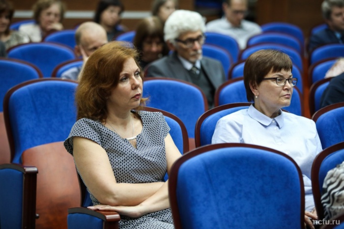 Представители ректората встретились с преподавателями Института информационных технологий и телекоммуникаций Представители ректората встретились с преподавателями Института информационных технологий и телекоммуникаций