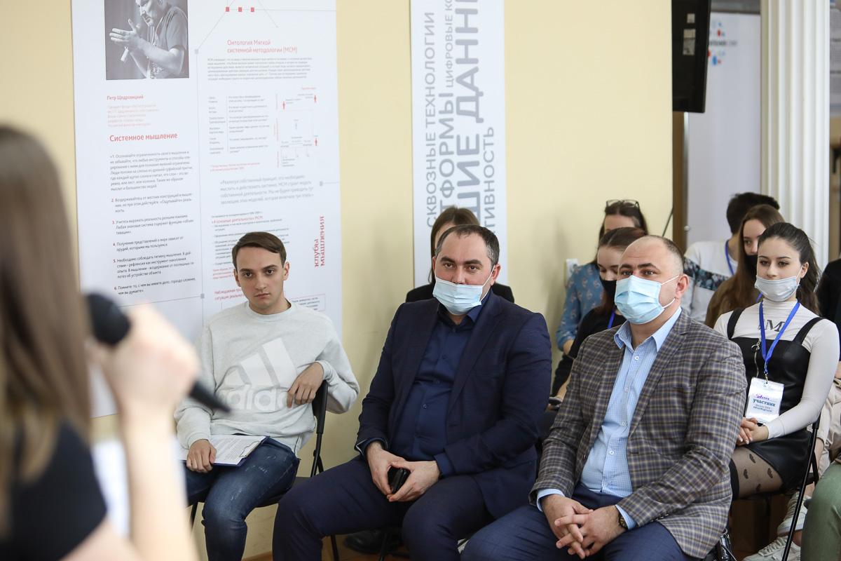 shkola-smm-obedinila-studentov-vsekh-institutov-skfu-ncfu-ru-02