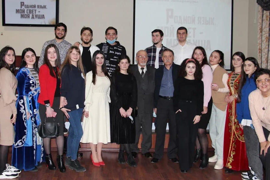 studenty-skfu-otkryli-festival-nacionalnoj-literatury-ncfu-ru-02 studenty-skfu-otkryli-festival-nacionalnoj-literatury-ncfu-ru-02