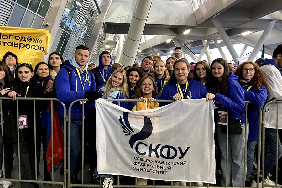 studenty-skfu-otpravilis-pokoryat-vserossijskuyu-studvesnu-ncfu-ru-02