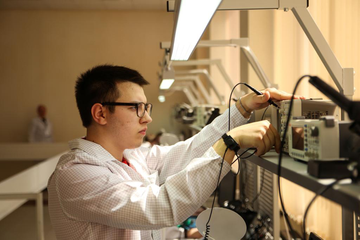 uchenye-skfu-sovmestno-s-kollegami-iz-vetnama-razrabotali-innovacionnye-tekhnologii-v-sfere-informacionnoj-bezopasnosti-ncfu.ru-01