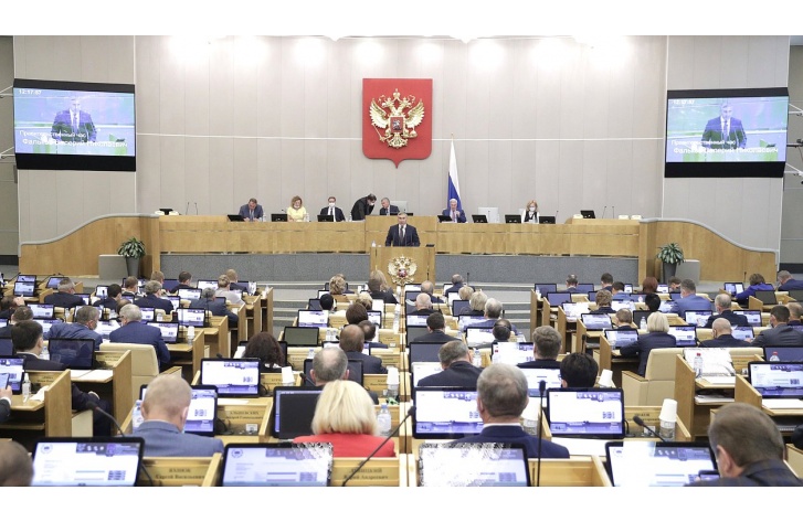 v-gosudarstvennoj-dume-sostoyalsya-pravitelstvennyj-chas-s-valeriem-falkovym