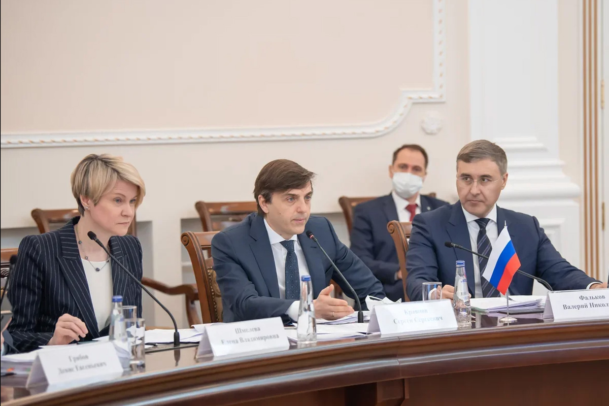 v-minobrnauki-rossii-obsudili-mery-podderzhki-molodyh-talantov-ncfu-ru-01