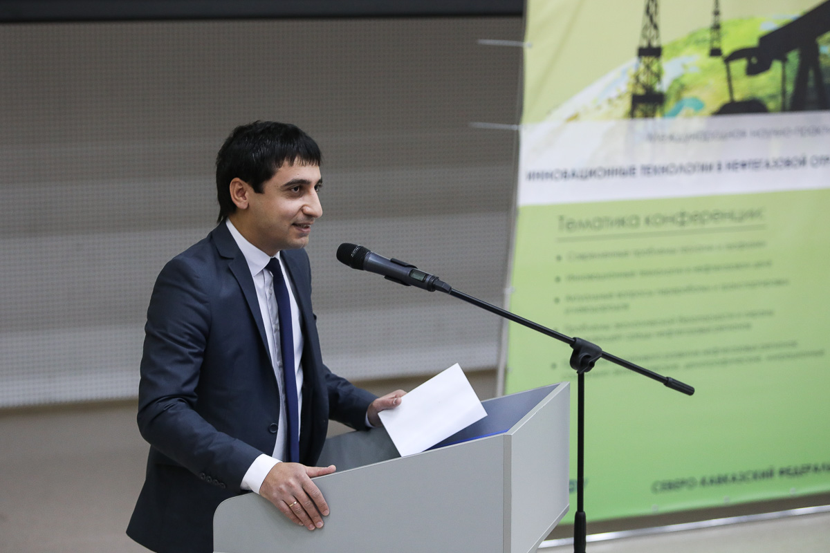v-skfu-obsudili-aktualnye-voprosy-razvitiya-neftegazovoj-otrasli-ncfu.ru-02 v-skfu-obsudili-aktualnye-voprosy-razvitiya-neftegazovoj-otrasli-ncfu.ru-02