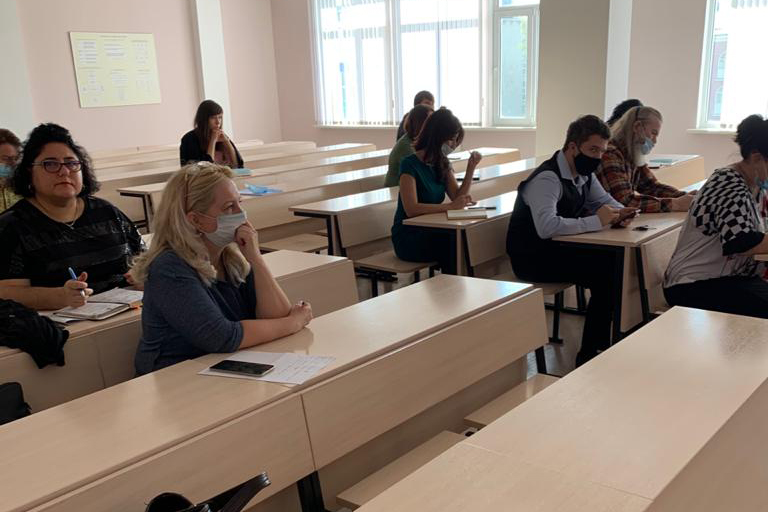 В СКФУ обсудили реализацию адаптированных образовательных программ