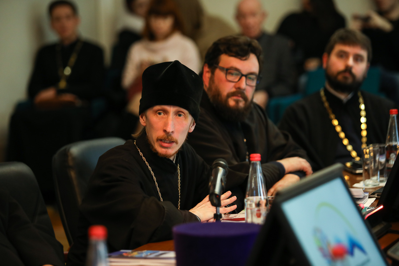 В СКФУ обсудили социально-экономическое развитие России В СКФУ обсудили социально-экономическое развитие России