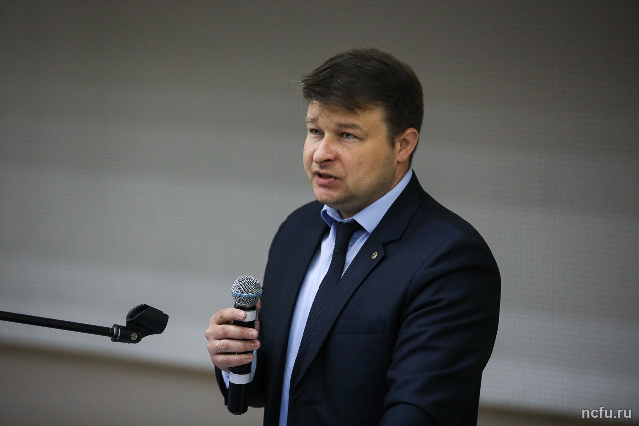 v-skfu-startoval-forum-pravo-molodyh-ncfu.ru-02