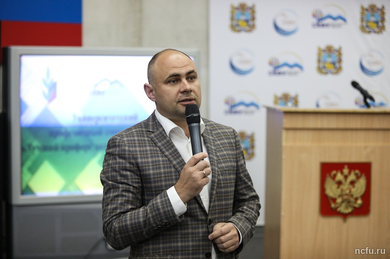 v-skfu-vybrali-luchshego-proforga-akademicheskoj-gruppy-ncfu.ru-01