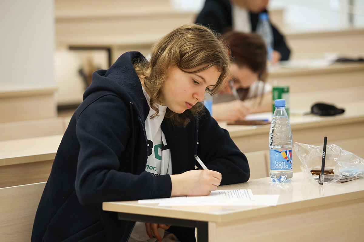 zavershilsya-prakticheskij-tur-finala-vserossijskoj-olimpiady-shkolnikov-po-ehkologii-ncfu-ru-03