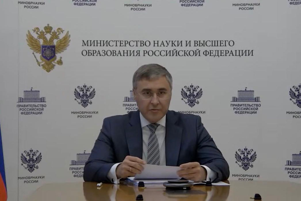 valerij-falkov-provel-soveshchanie-po-voprosu-trudoustrojstva-vypusknikov-vuzov-ncfu.ru-01.jpg valerij-falkov-provel-soveshchanie-po-voprosu-trudoustrojstva-vypusknikov-vuzov-ncfu.ru-01.jpg