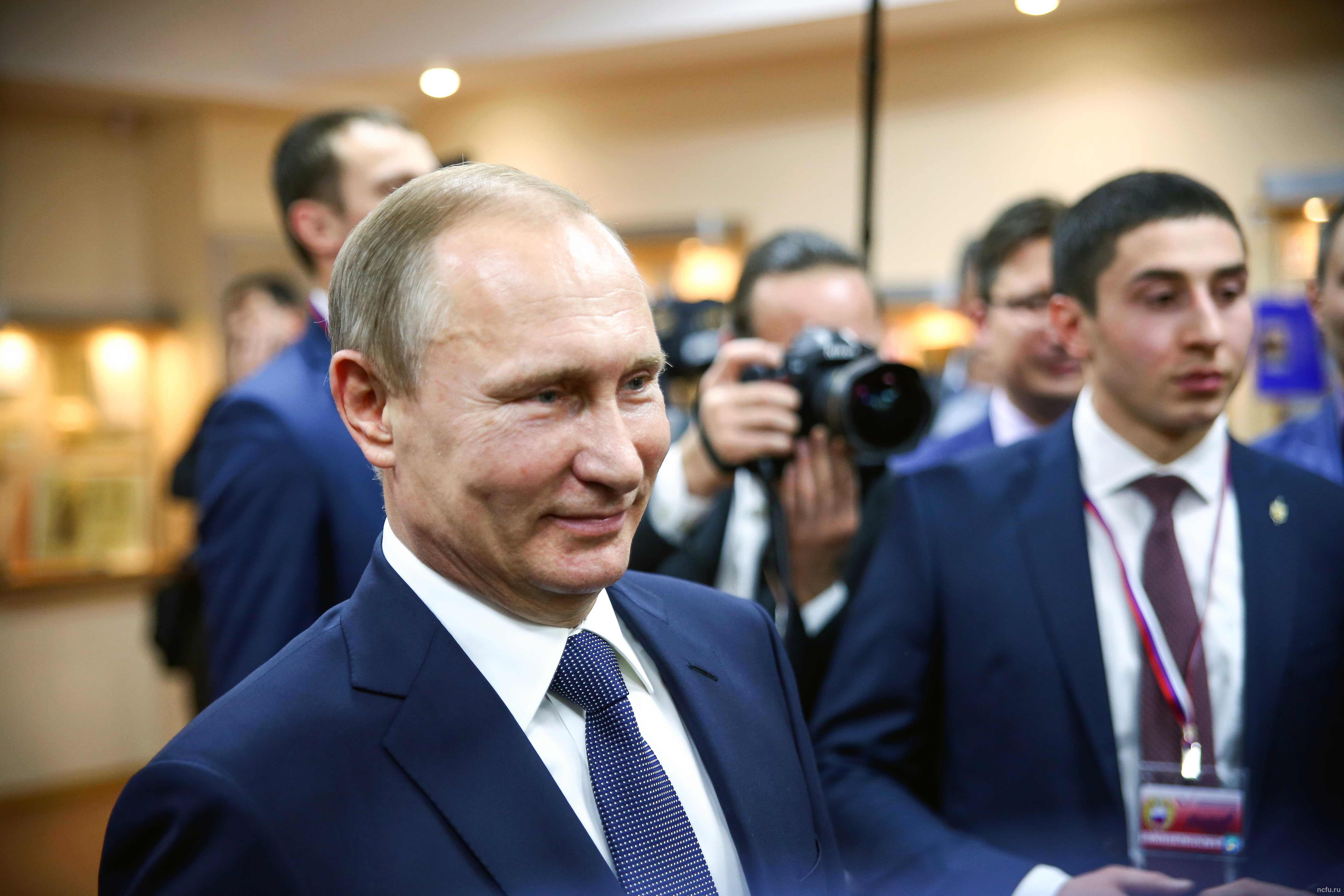 Владимир Путин поздравил студентов СКФУ с Днём Татьяны